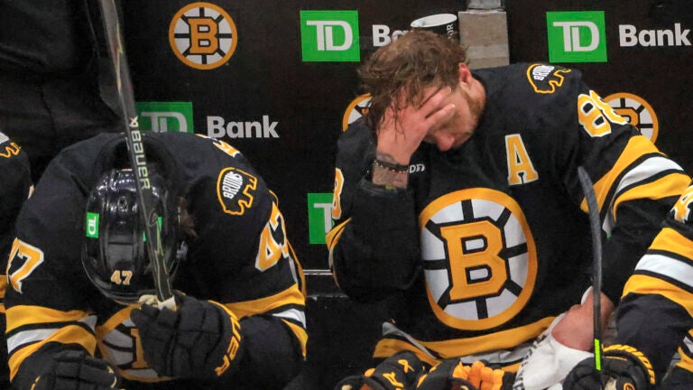 Bruins need to look themselves in mirror after embarrassing Game 4