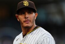 Machado out of lineup day after early exit; Cronenworth gets first career start at 3B