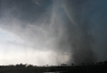 Tornado Outbreak Strikes Central US: Minnesota to Illinois