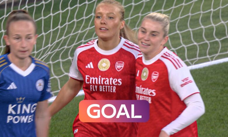 Smilla Holmberg shines as Arsenal dominates Leicester in WSL clash