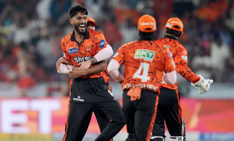 Sunrisers’ Debutants Crush Royals in Hyderabad Thriller