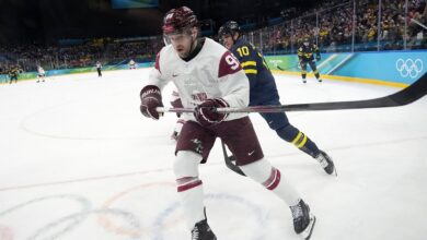 Latvijas izlases uzbrucējs Batņa par uzvaru pret Somiju: Smags darbs aizsardzībā nesa augļus