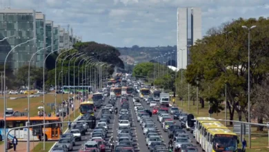 Câmara analisa volta da identificação de cidade e estado nas placas