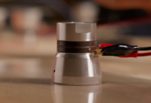 Ultrasonic Levitation’s Clever Twist: Floating Pucks Without Magnets