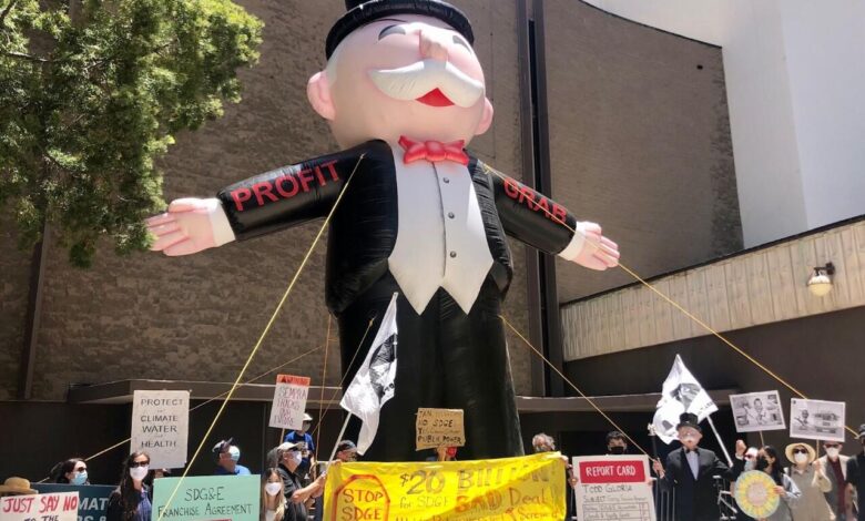 Billionaire Tax Ballot Bid: Backers Claim Enough Signatures