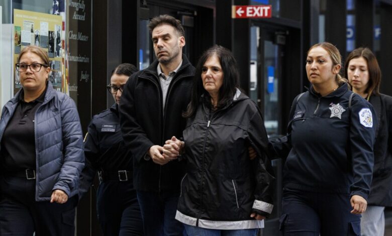 Family Separation in U.S. Visa Halt Leaves Illinois Couples Stuck