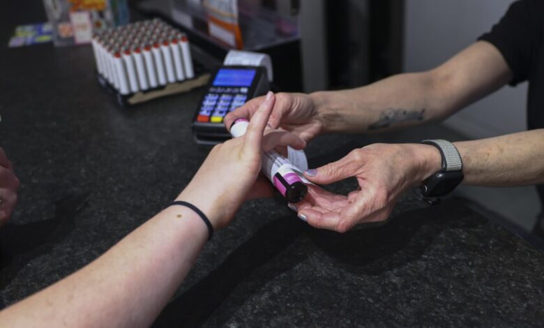 Illinois medical weed gets major tax break as rules shift