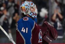 Wedgewood sharp in playoff debut as Avalanche edge Kings in Game 1