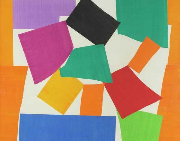 Bruce Asbestos, S/S 2025 at Tate Modern: Dash the Snail Turns Fashion Playful