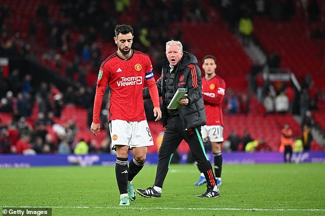 McClaren details Bruno Fernandes row at Man United McClaren details Bruno Fernandes row at Man United