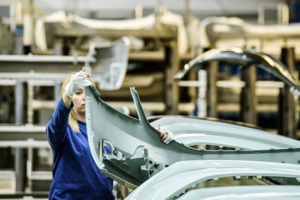 Zvýšení cla na dovoz aut do USA může zasáhnout české dodavatele