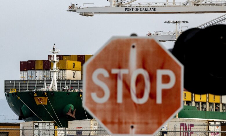 Court Overturns Trump 10% Tariffs, Blocks Grant Cuts