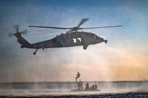 Navy Shifts Amphibious Ship Command to Surface Officers Navy Shifts Amphibious Ship Command to Surface Officers