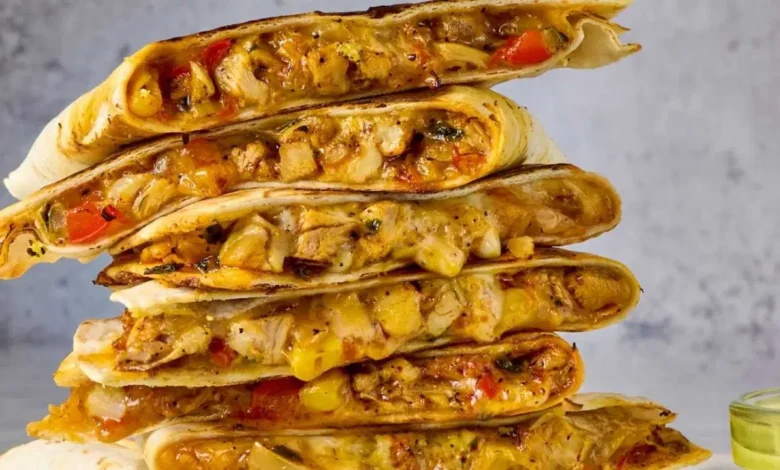 Pratik ve Lezzetli: Çıtır Tavuklu Quesadilla Tarifi