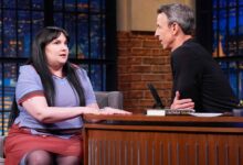 Lena Dunham presses Seth Meyers on old SNL moment