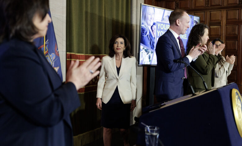 Keyphrase: Hochul budget deal disputed in Albany