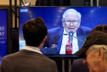 Berkshire’s AI Q&A: Deepfake Buffett Opens First Session