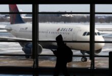 Delta is canceling hundreds of flights due to crew and scheduling challenges, an internal memo shows