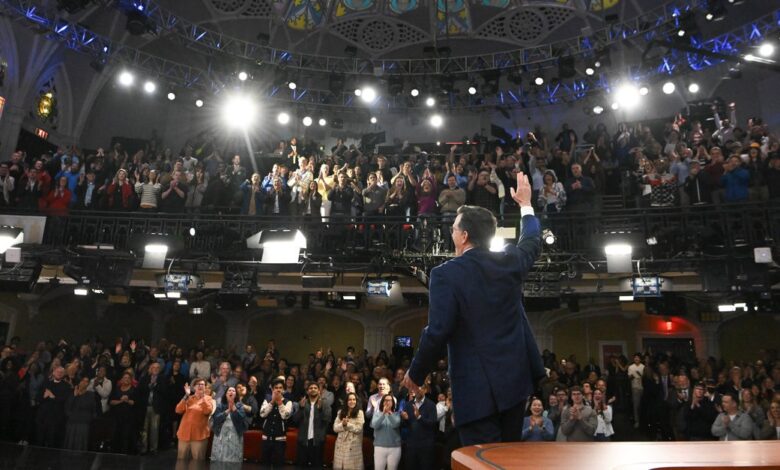 Trump Declares ‘Victory’ as Colbert’s Exit Lands as Martyrdom