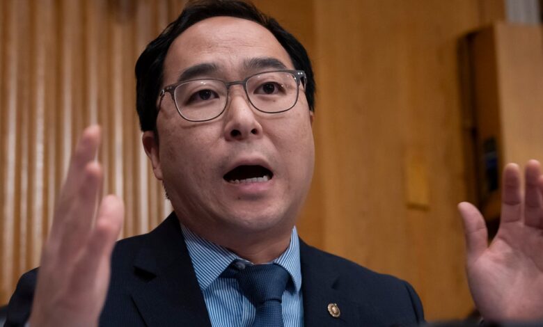ICE pepper-spray incident injures Sen. Andy Kim