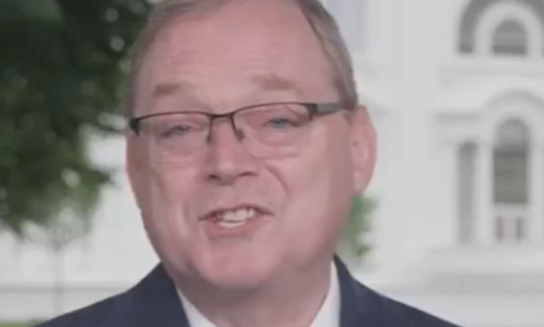 Hassett Tries to Spin Record-Low Sentiment as Confidence Hassett Tries to Spin Record-Low Sentiment as Confidence