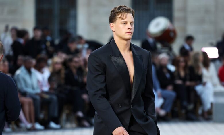 Joe Burrow wears 'worst outfit ever' to Kentucky Derby, draws criticism