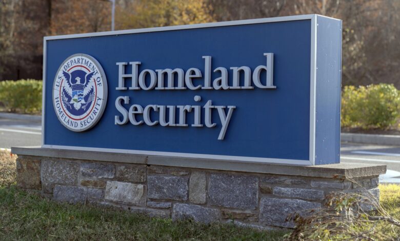 Trump Signs DHS Budget as GOP Acts Without Democrats
