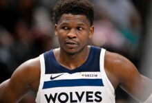 Timberwolves' Anthony Edwards taunts Spurs bench in return from injury