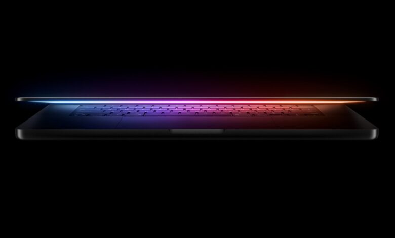 MacBook Pro M5 vs. OLED: Why Waiting Might Pay Off
