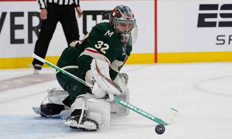 Wild turn to Filip Gustavsson for Game 2 start against Avalanche