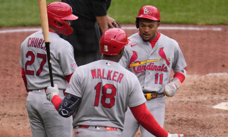 MLB Roundup: Cardinals seal Pirates sweep
