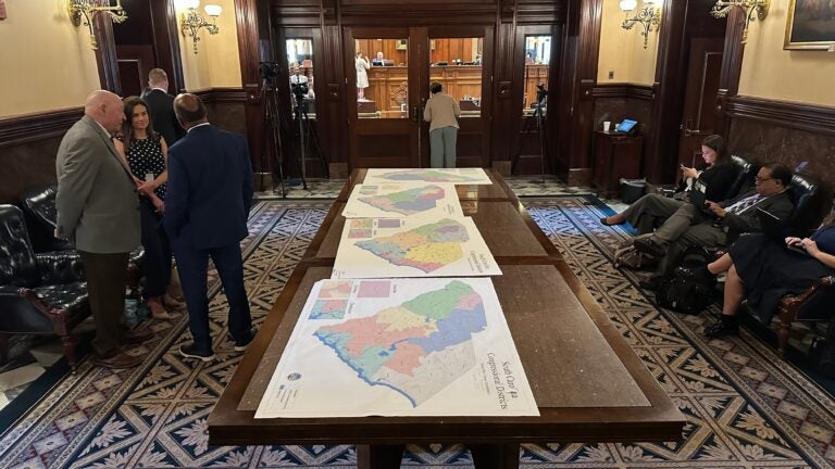 Republicans rush redistricting to protect House control Republicans rush redistricting to protect House control