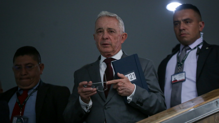 Paloma Valencia y la consulta: Uribe se la juega por Abelardo o Fajardo Paloma Valencia y la consulta: Uribe se la juega por Abelardo o Fajardo