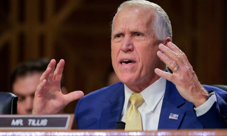 GOP Senator Condemns ‘Vindictive’ Comey Prosecution GOP Senator Condemns ‘Vindictive’ Comey Prosecution