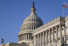 US Senate pay freeze during shutdowns
