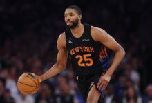 Knicks favored to close out Hawks in 2026 NBA playoffs