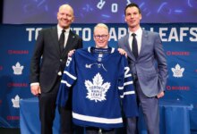 Reporter takes Maple Leafs to task over controversial John Chayka hire