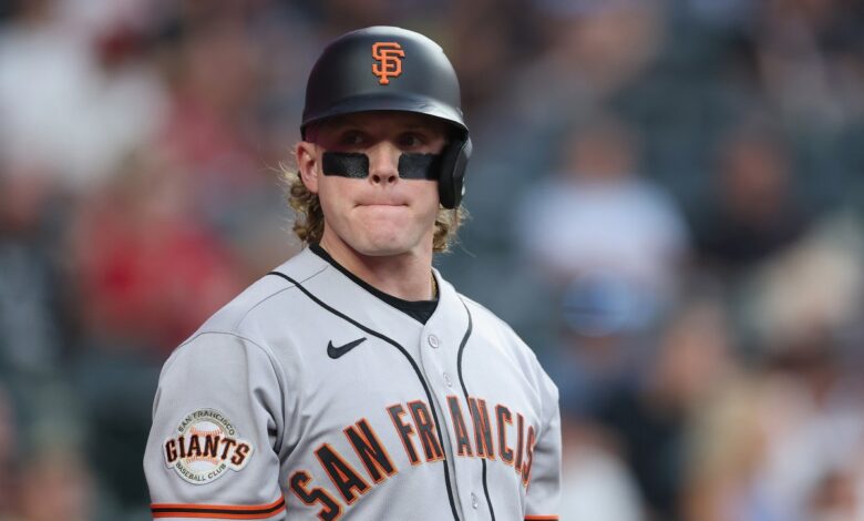 Giants chase joy after skid ends with 10-3 win Giants chase joy after skid ends with 10-3 win
