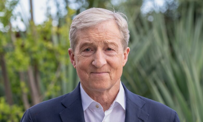 Steyer challenges AI megadonors as primary looms