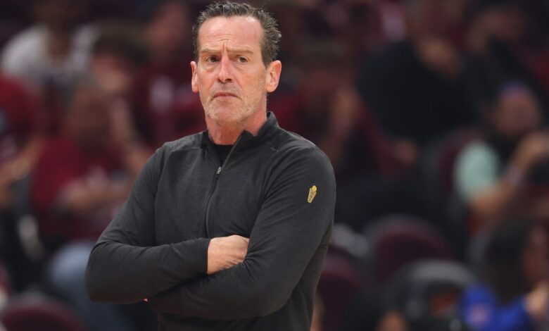 Cavaliers slump 130-93 as Knicks sweep Game 4 Cavaliers slump 130-93 as Knicks sweep Game 4