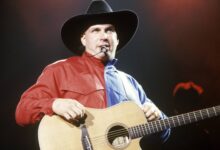 Nobody Wanted To Help Garth Brooks Write This Song (And It Ended up Being His First No. 1 in 1989)