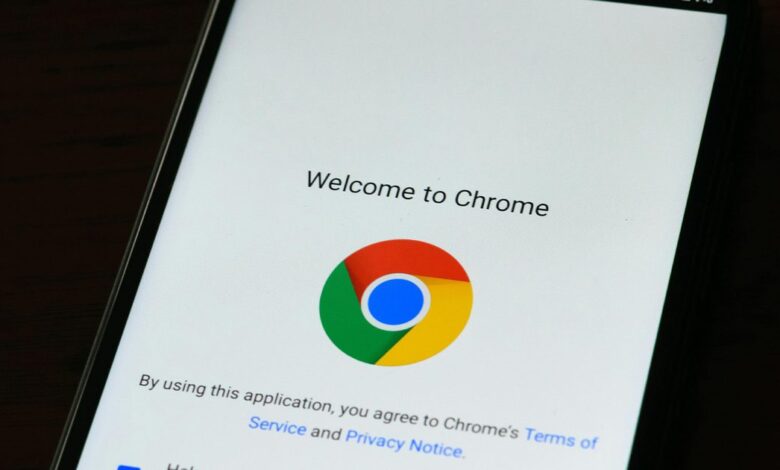 You can now win back a shred of privacy with approximate location sharing in Chrome