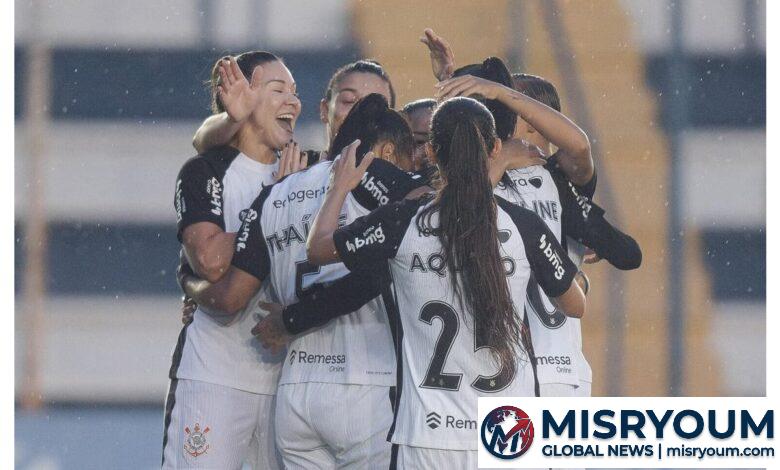 Corinthians vence Grêmio e lidera o Brasileirão Feminino