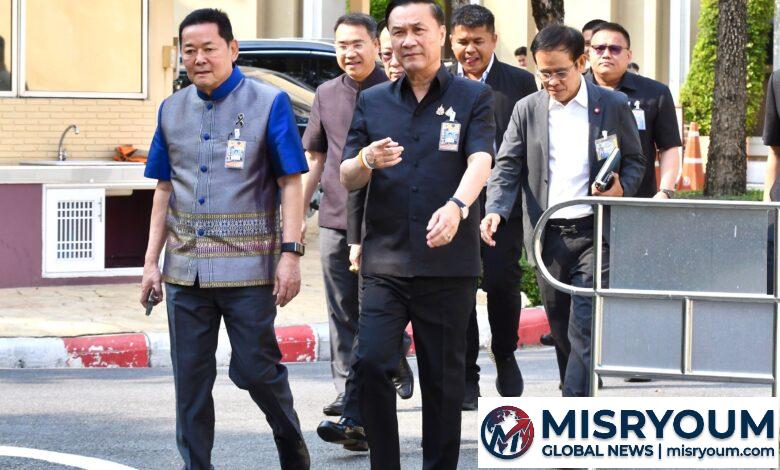 เข้าขากันดี: ทรงศักดิ์-นภินทร ทำงานประสานไร้รอยต่อในรัฐบาล