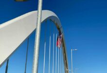 Frederick Douglass Bridge Shut as DC Police Handle Barricade