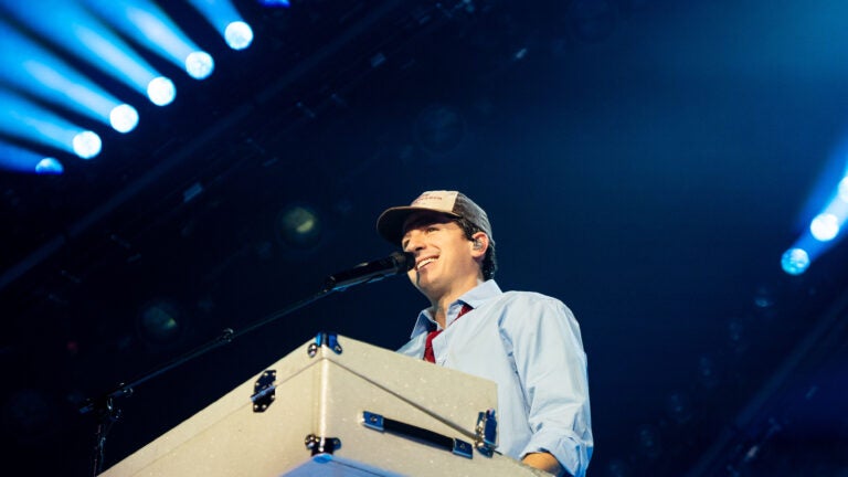 Charlie Puth dazzles Boston with jazz-pop precision Charlie Puth dazzles Boston with jazz-pop precision