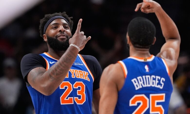 Knicks’ Record Rout Ends Hawks Season 140-89
