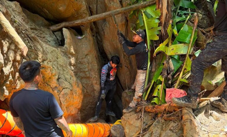 Search in Laos cave stalls as villagers remain unseen