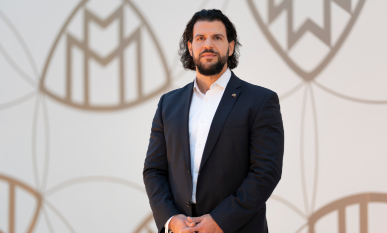 Former Maybach chauffeur now leads Mercedes-Maybach Former Maybach chauffeur now leads Mercedes-Maybach