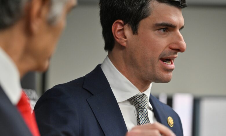 Surprise, “Democrats for Rob Coalition” chaired by GOP elected